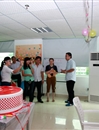 飞镖游戏增彩海南区域公司七月“生日会”
