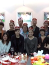 集团员工生日会出新意，“贴鼻子”游戏爆笑全场